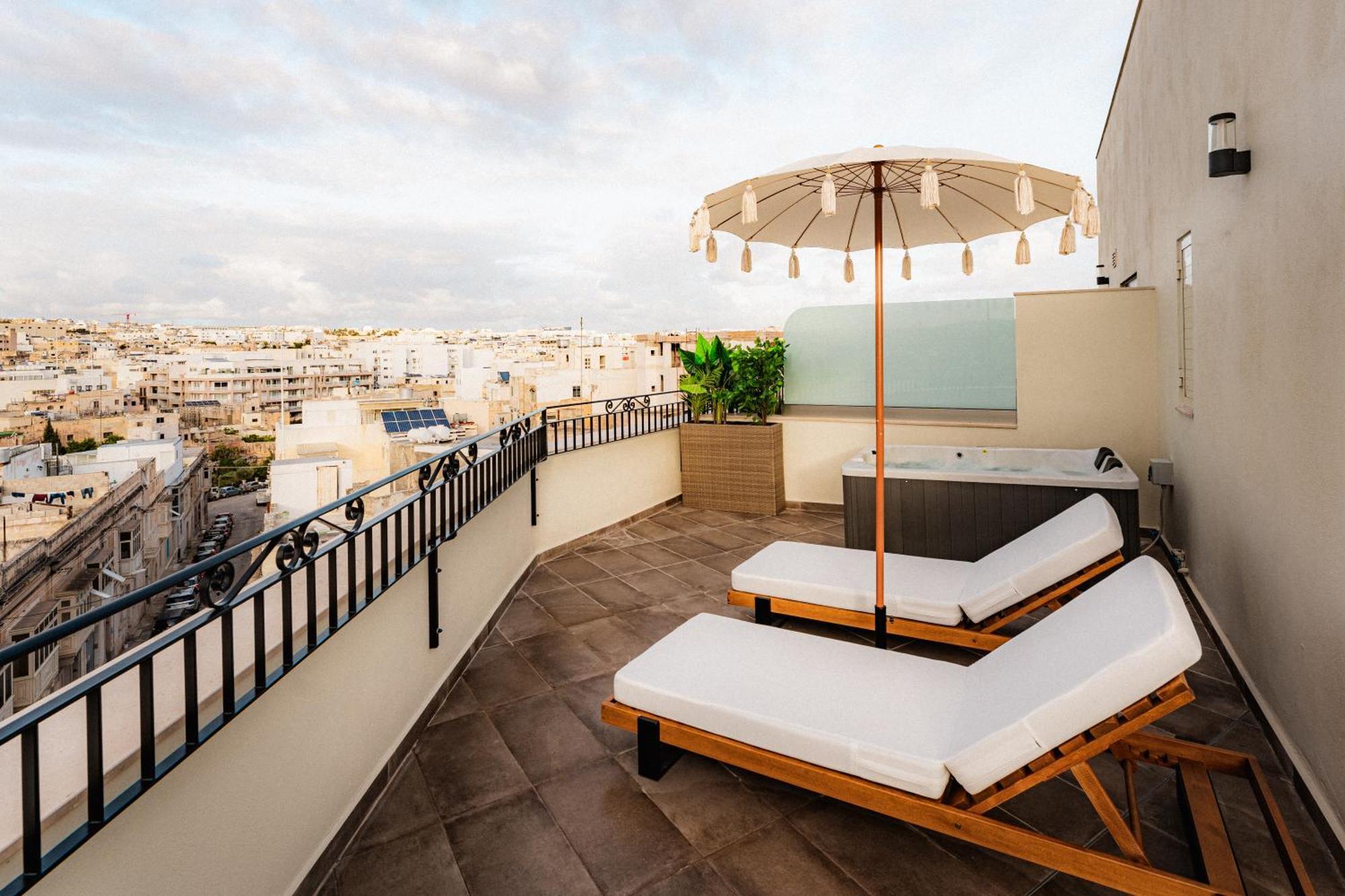 Royale Sainte Helene Boutique Hotel Birkirkara Exterior foto
