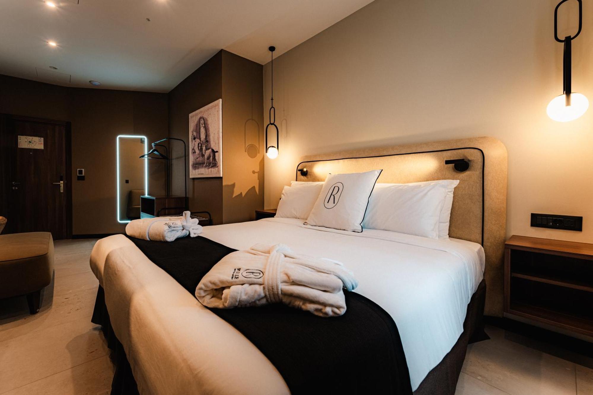Royale Sainte Helene Boutique Hotel Birkirkara Exterior foto